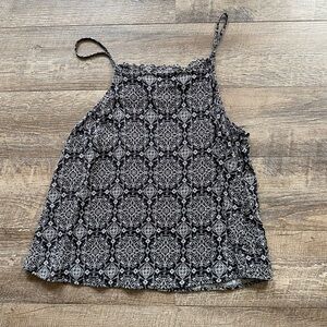 Universal thread tank